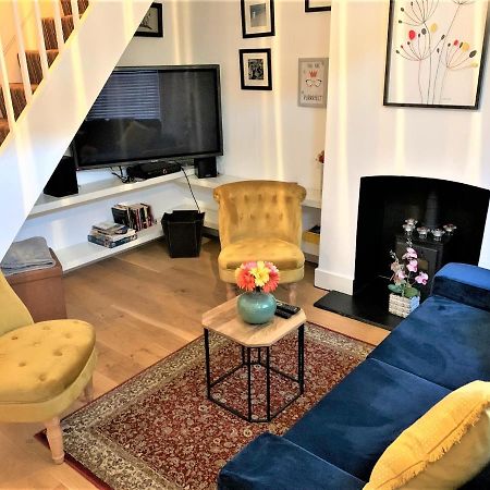 Riverside Channel5 "Holidays Homes In The Sun" Featured Central Canterbury Cottage With Free Parking Zewnętrze zdjęcie