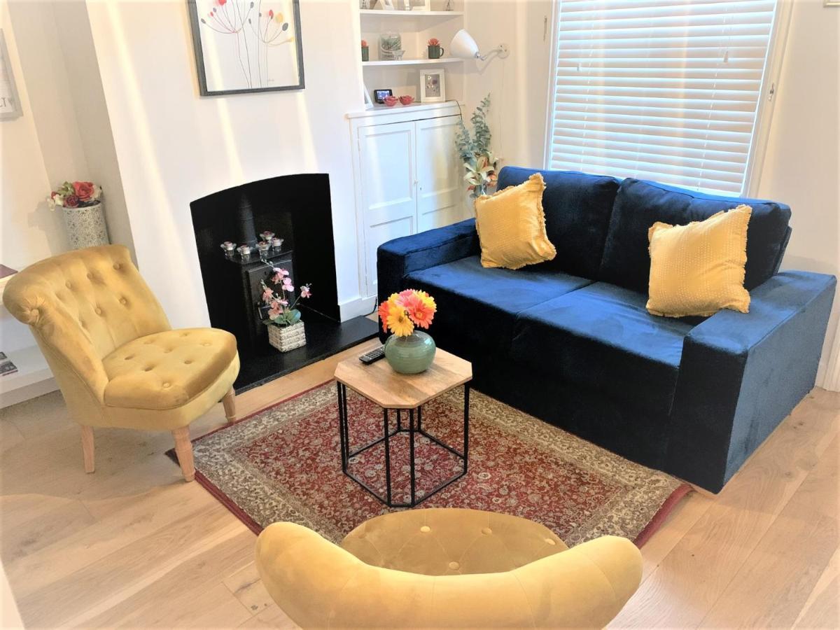 Riverside Channel5 "Holidays Homes In The Sun" Featured Central Canterbury Cottage With Free Parking Zewnętrze zdjęcie