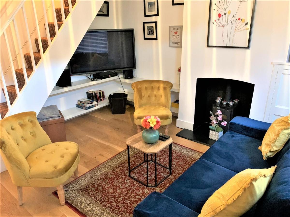Riverside Channel5 "Holidays Homes In The Sun" Featured Central Canterbury Cottage With Free Parking Zewnętrze zdjęcie